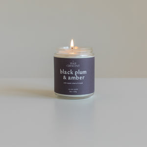 black plum & amber soy wax candle