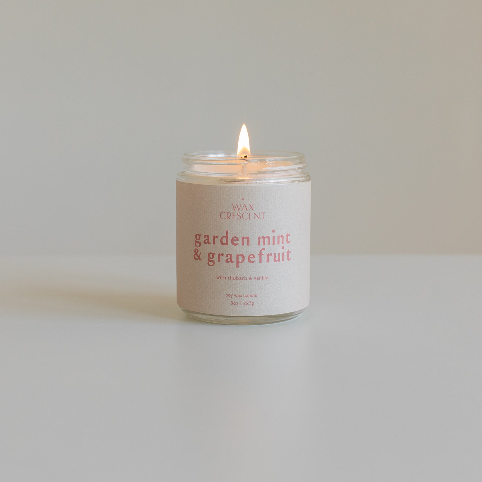 garden mint & grapefruit soy wax candle
